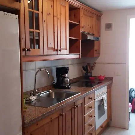 公寓 Cozy Wifi Aparment At Condominium With Swimming Pool